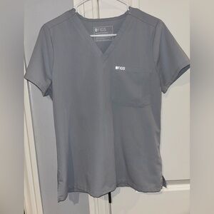 FIGS Technical Collection Light Gray Top